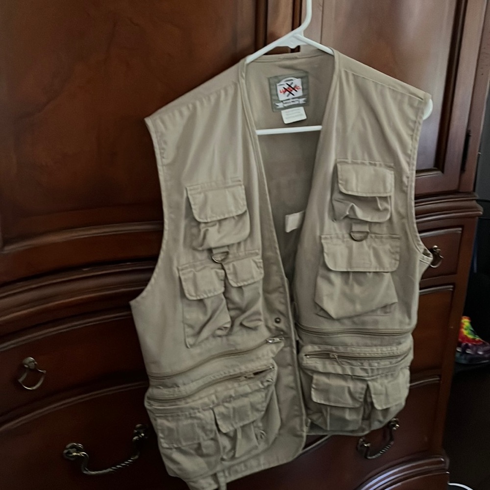 Mens Lucid FC vest, uncle military, tan, size medium